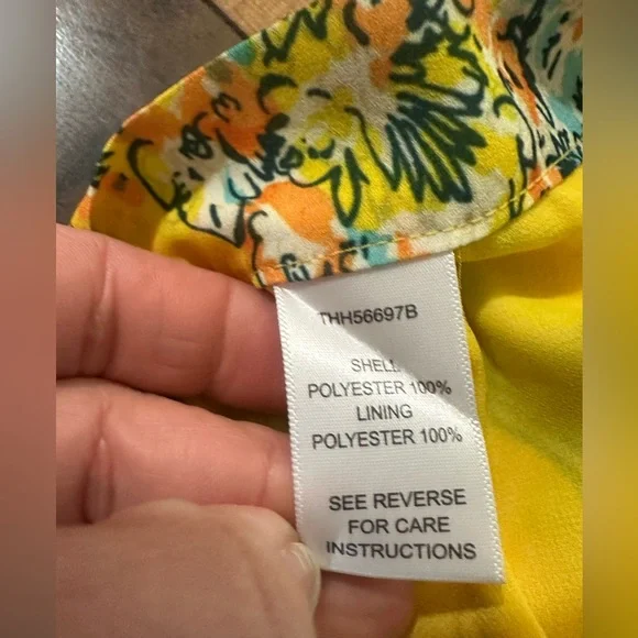 The Room Yellow Tropical Floral Tie Back Blouse Tank Top Medium Resort - Picture 5 of 6